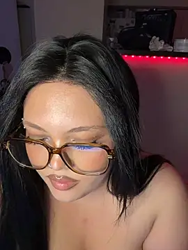 Vixen-Kiss live cam on StripChat