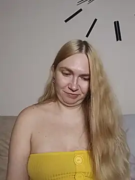 KisaVixen webcam