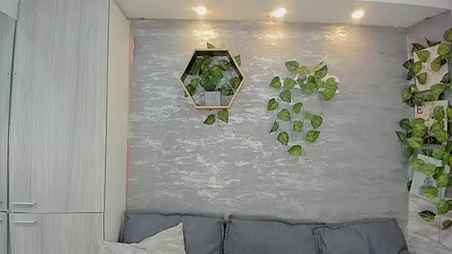 Mhelanny2 webcam