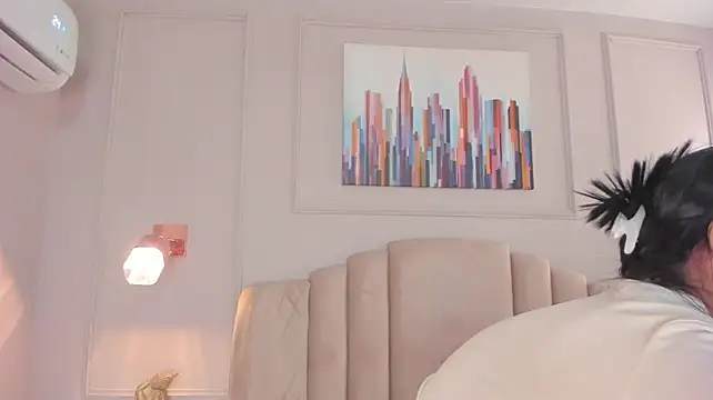 mara_brooks webcam