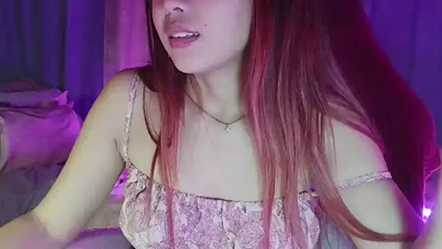 ursweet_babygirl webcam