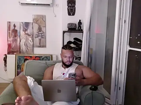 1LordKingsley webcam