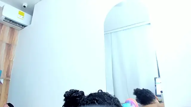 Adrianasex_69x webcam