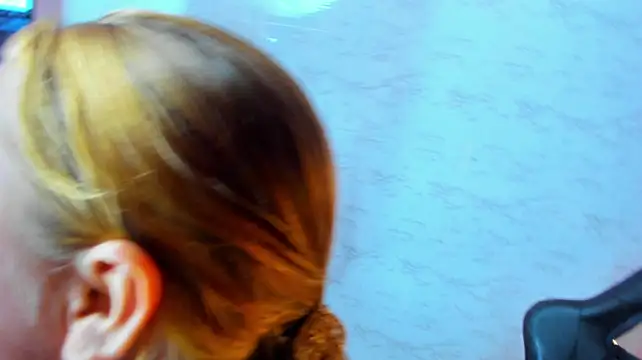 Lily_CuteBoobs webcam