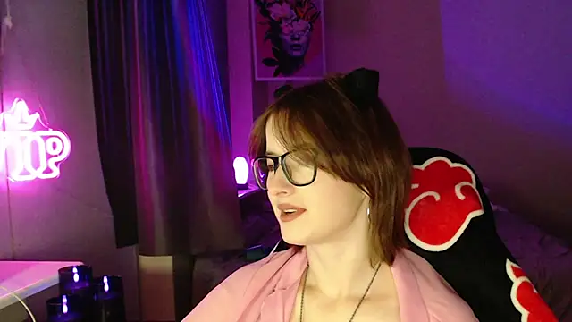 LunaXcherry webcam
