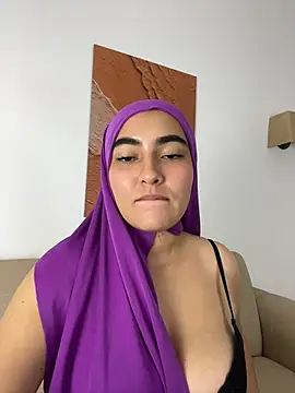 Malika_Noor webcam