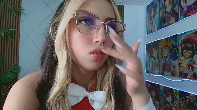 sweetlyundone webcam
