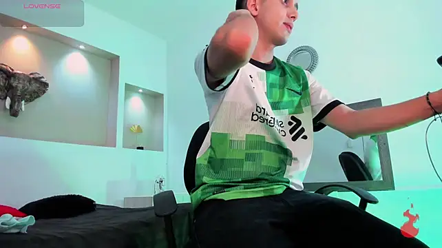 Zack_isback webcam