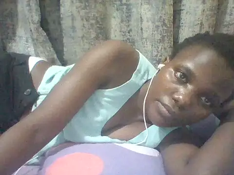 tina_2030 webcam