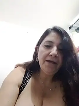 cachonda69- webcam