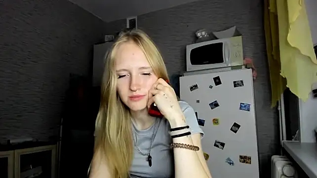 Mia_Azart webcam