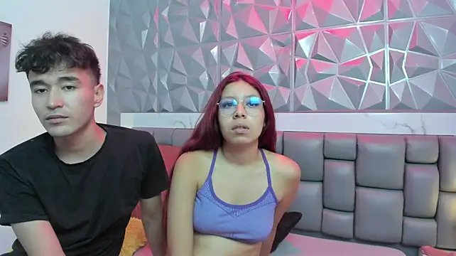 KathyAiden webcam