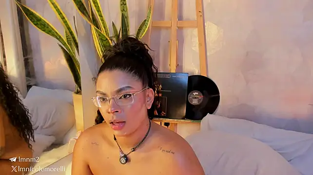 Nicolemorelli2 webcam