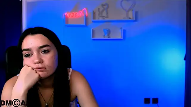 monica_xcx webcam