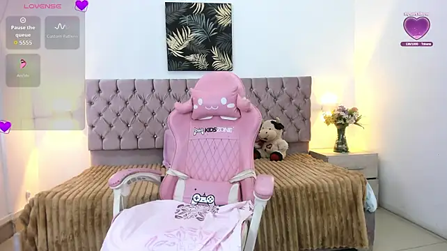 gia_willliams webcam
