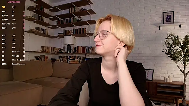 KelleCullison webcam