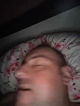 StrictBobby webcam