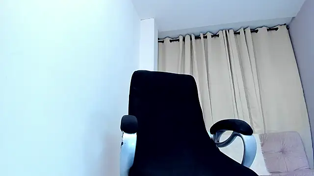 Violeta_Tepes webcam