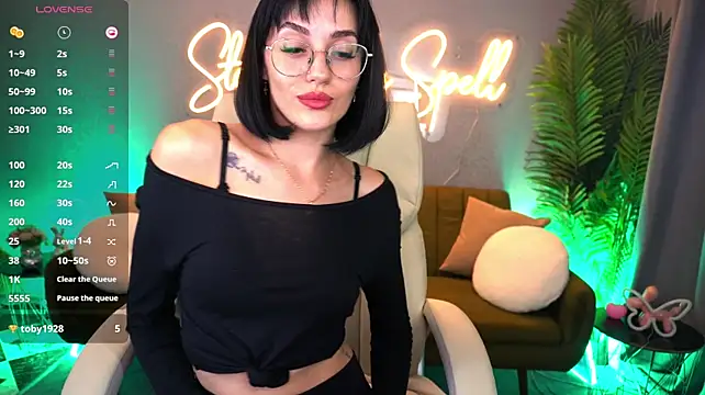 EviiLune webcam