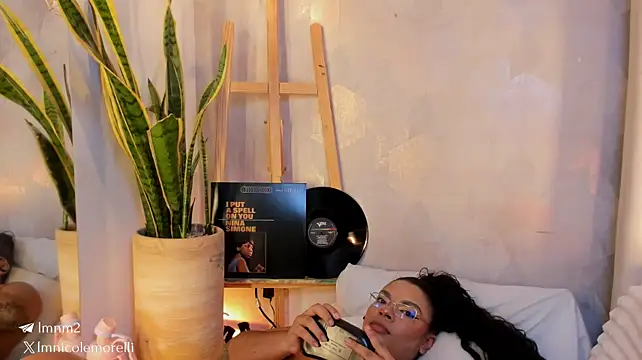 nicolemorelli2 (F young) - DOMI RUB CLIT WHILE U FUCK ME
