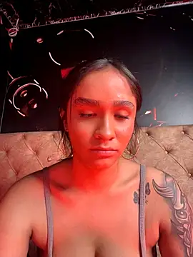 Isabella-Teen