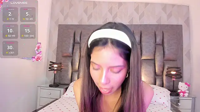 AriRose webcam