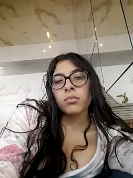 Olivia_Collinns1 webcam