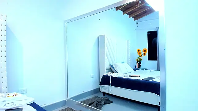 Paulynavera webcam