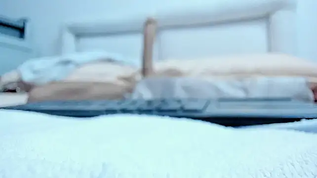 zara_lopez webcam