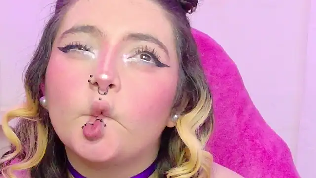 Sachi_Meow webcam