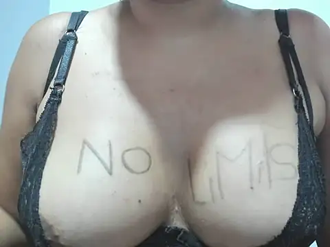 Valentinahot7 webcam
