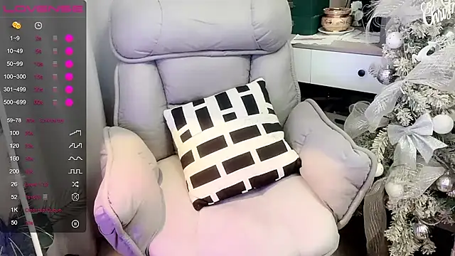 Monica-666888- webcam