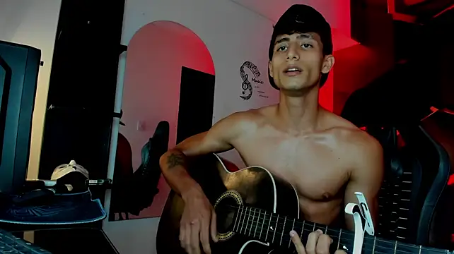 MaxiimoRomano_ webcam