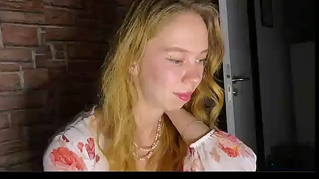 ElizaStorm webcam