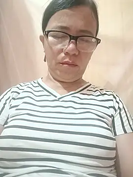 Chilly-wet 😄 free live chat
