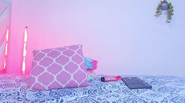 BeccaKox webcam