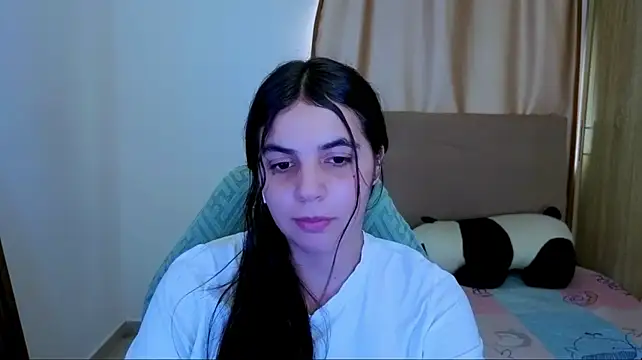 _elenna 🕐 live naked cam