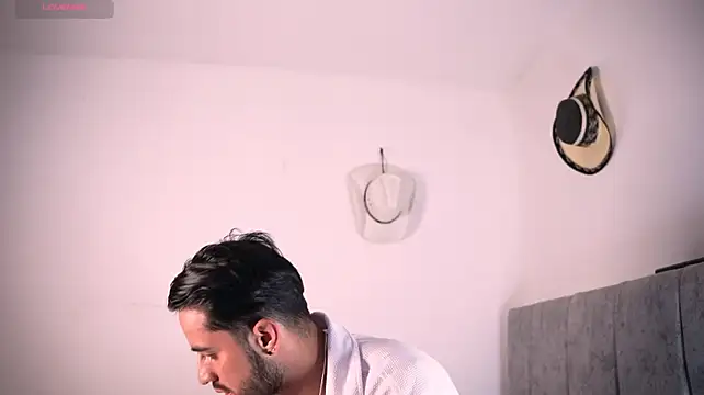 aydan_hw webcam