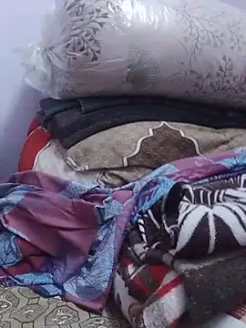 Simran-Kaur143 webcam