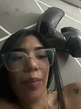 ElaRose_12 webcam