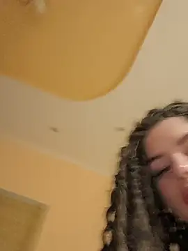 BitterPeach webcam