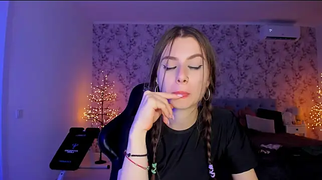 Hot_Molly5 webcam