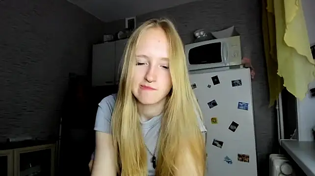 Mia_Azart webcam