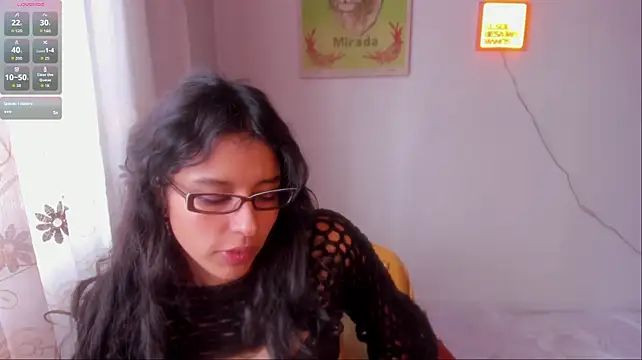 aluna_0310 webcam