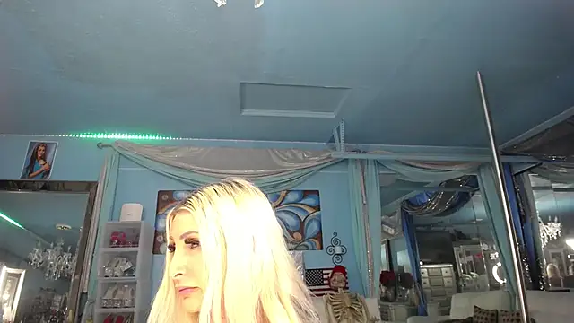 ADRIANNA_FOX webcam