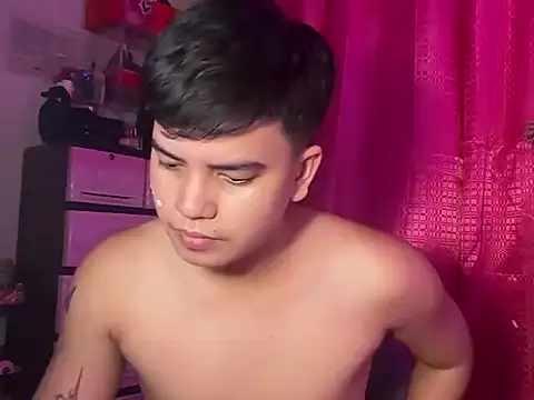 YourCutieBoy_Bigcum14 webcam