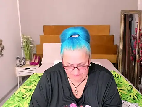 Sugarmommy_69X webcam