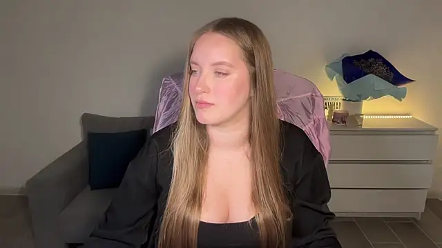 EvaMaddison webcam