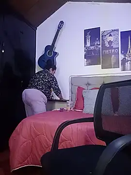 Keyla01_ webcam