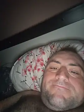 StrictBobby webcam